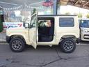 ジムニー XC 4WD 軽自動車 SUV 届出済未使用車 横滑り防止 シートヒーター アイドリングストップ クルーズコントロール クリアランスソナー スマートキー LEDヘッドライト・フォグランプ スズキセーフティサポート(8枚目)