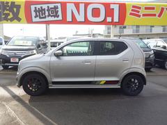 すべての車に外装のコーティングと各種ルームクリーニングを施工いたします！外装も内装も愛車はいつもピカピカキレイが気持ちいいですね♪ 6