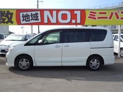 すべての車に外装のコーティングと各種ルームクリーニングを施工いたします！外装も内装も愛車はいつもピカピカキレイが気持ちいいですね♪ 6