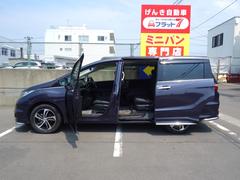 後部座席のドアを開けた画像です。スムーズに乗り降りが可能です♪ 7