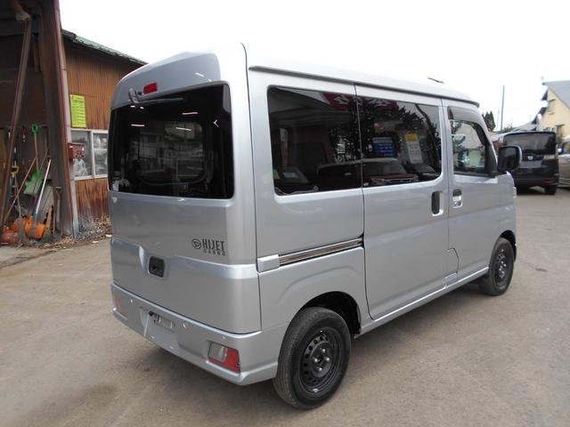 ハイゼットカーゴ クルーズ　４ＷＤ　ナビ　フルセグＴＶ　バックカメラ（8枚目）
