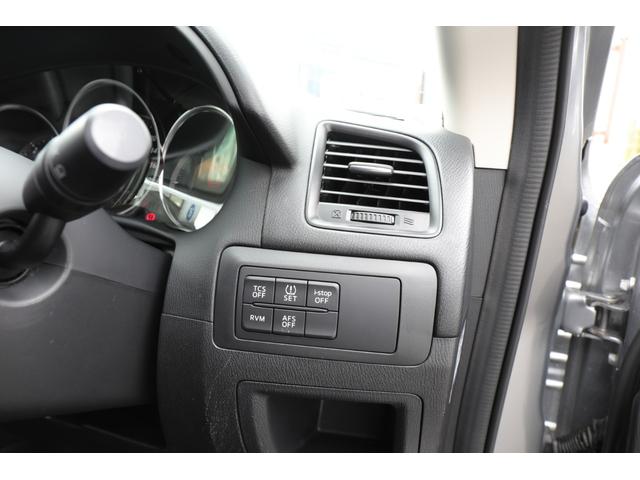 XD Lパッケージ 4WD 純正メモリーナビ バックカメラ Bluetooth 地デジ 走行2万キロ台 禁煙車 レザーシート(19枚目)
