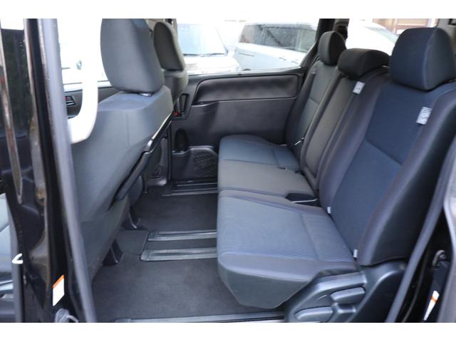 ノア X 4WD 純正SDナビ Bluetooth バックカメラ TV ETC 左側パワースライドドア キーレスキー リヤオートエアコン トヨタセーフティーセンス アイドリングストップ LEDライト 禁煙車(28枚目)