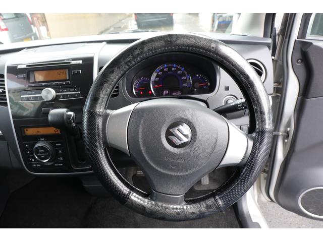 ワゴンＲスティングレー Ｘ　４ＷＤ　リモコンキー　ＨＩＤヘッドライト　フォグランプ　シートヒーター（3枚目）