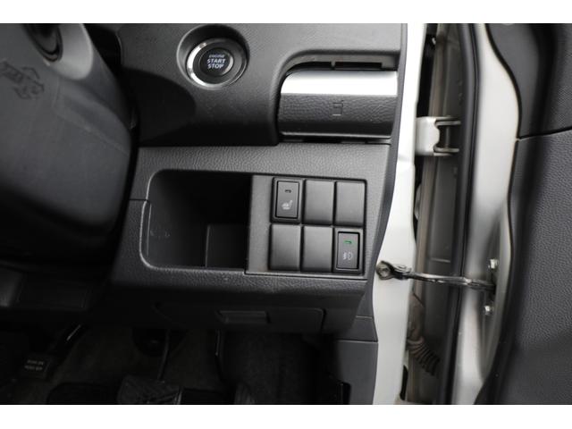 ワゴンＲスティングレー Ｘ　４ＷＤ　リモコンキー　ＨＩＤヘッドライト　フォグランプ　シートヒーター（6枚目）