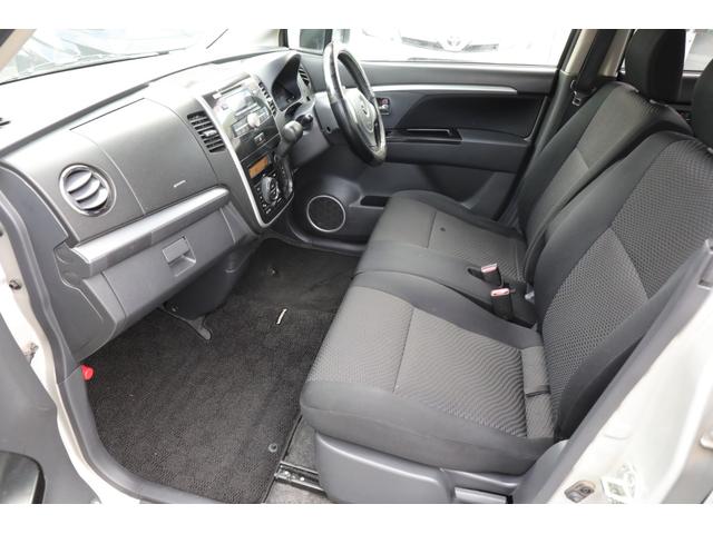 ワゴンＲスティングレー Ｘ　４ＷＤ　リモコンキー　ＨＩＤヘッドライト　フォグランプ　シートヒーター（15枚目）