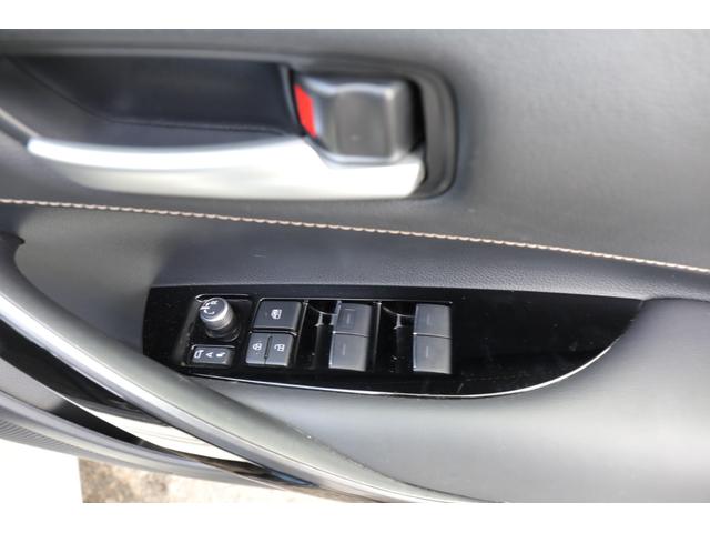 カローラ ハイブリッド ダブルバイビー ワンオーナー 純正ディスプレイオーディオ バックカメラ スマートキー ビルトインETC 禁煙車(13枚目)