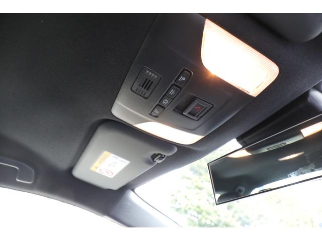 カローラ ハイブリッド ダブルバイビー ワンオーナー 純正ディスプレイオーディオ バックカメラ スマートキー ビルトインETC 禁煙車(14枚目)