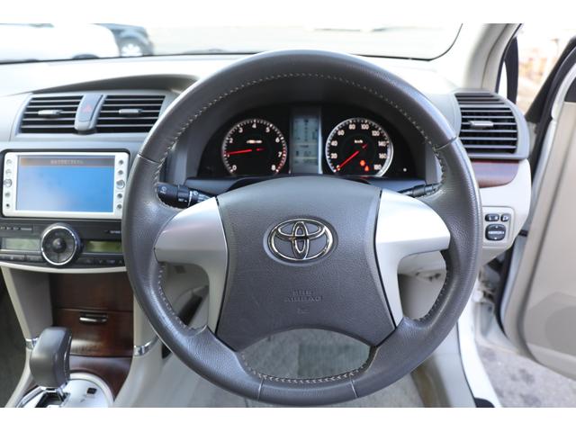 プレミオ 1.8X Lパッケージ 4WD 純正ナビ ワンセグ バックカメラ ETC スマートキー オートライト 禁煙車(3枚目)