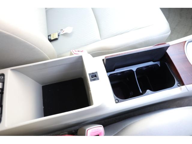 プレミオ 1.8X Lパッケージ 4WD 純正ナビ ワンセグ バックカメラ ETC スマートキー オートライト 禁煙車(15枚目)