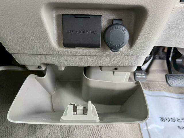 スペーシア Ｘ　４ＷＤ　左側電動スライドドア　ＣＤ　スマートキー　ベンチシート　シートヒーター　ＡＵＸ接続可能　ＵＳＢ接続可能　ＡＢＳ　運転席エアバッグ　助手席エアバッグ　盗難防止システム（11枚目）
