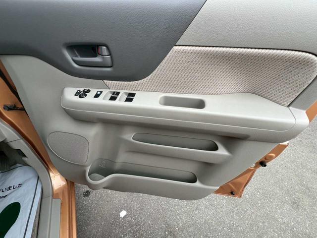 スペーシア Ｘ　４ＷＤ　左側電動スライドドア　ＣＤ　スマートキー　ベンチシート　シートヒーター　ＡＵＸ接続可能　ＵＳＢ接続可能　ＡＢＳ　運転席エアバッグ　助手席エアバッグ　盗難防止システム（32枚目）
