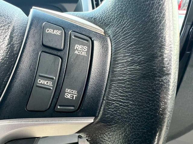 ステップワゴンスパーダ Ｚ　インターナビセレクション　インターナビセレクション　両側電動スライドドア　純正ＨＤＤナビ　フルセグＴＶ　バックカメラ　ＥＴＣ　ステアリングスイッチ　クルーズコントロール　後席モニター　スマートキー　パドルシフト　オートエアコン（18枚目）