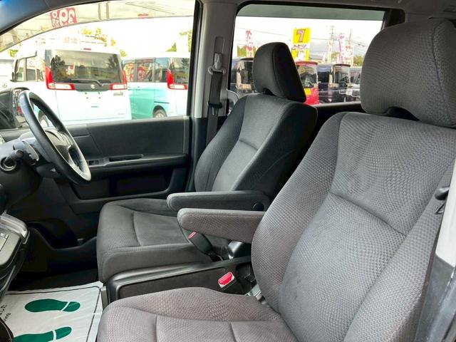 ステップワゴンスパーダ Ｚ　インターナビセレクション　インターナビセレクション　両側電動スライドドア　純正ＨＤＤナビ　フルセグＴＶ　バックカメラ　ＥＴＣ　ステアリングスイッチ　クルーズコントロール　後席モニター　スマートキー　パドルシフト　オートエアコン（27枚目）