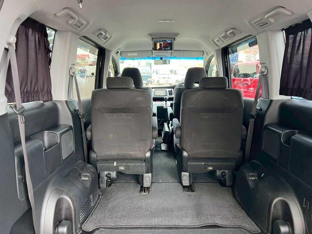 ステップワゴンスパーダ Ｚ　インターナビセレクション　インターナビセレクション　両側電動スライドドア　純正ＨＤＤナビ　フルセグＴＶ　バックカメラ　ＥＴＣ　ステアリングスイッチ　クルーズコントロール　後席モニター　スマートキー　パドルシフト　オートエアコン（33枚目）