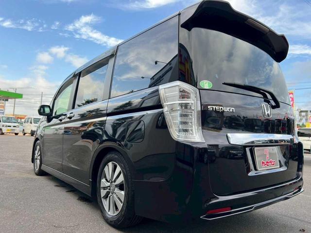 ステップワゴンスパーダ Ｚ　インターナビセレクション　インターナビセレクション　両側電動スライドドア　純正ＨＤＤナビ　フルセグＴＶ　バックカメラ　ＥＴＣ　ステアリングスイッチ　クルーズコントロール　後席モニター　スマートキー　パドルシフト　オートエアコン（48枚目）