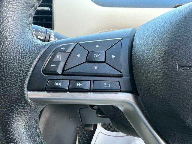 セレナ ハイウェイスター VセレクションII 車検整備 純正ナビ フルセグTV 後席モニター アラウンドビューモニター 両側パワースライドドア シートヒーター クルーズコントロール ドライブレコーダー ETC 横滑り防止装置 アイドリングストップ(9枚目)