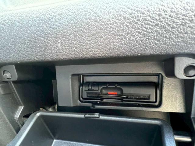 セレナ ハイウェイスター VセレクションII 車検整備 純正ナビ フルセグTV 後席モニター アラウンドビューモニター 両側パワースライドドア シートヒーター クルーズコントロール ドライブレコーダー ETC 横滑り防止装置 アイドリングストップ(18枚目)