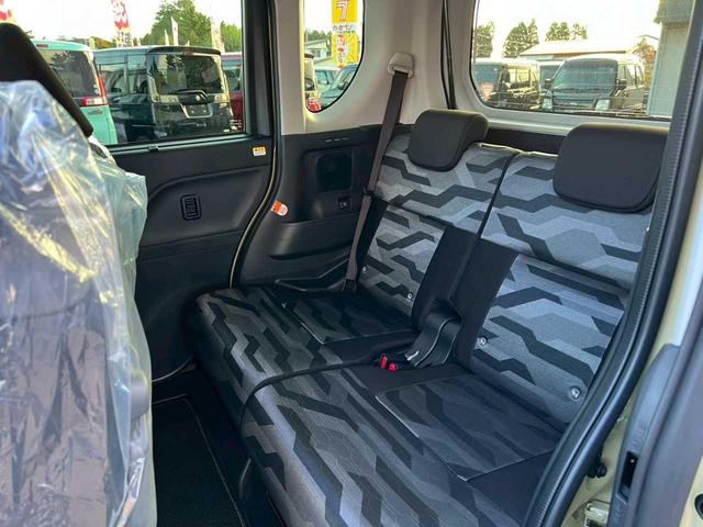 タント ファンクロス　スマートアシストＩＩＩ　電動スライドドア　ＬＥＤヘッドライト　１５インチアルミ　オートエアコン（12枚目）