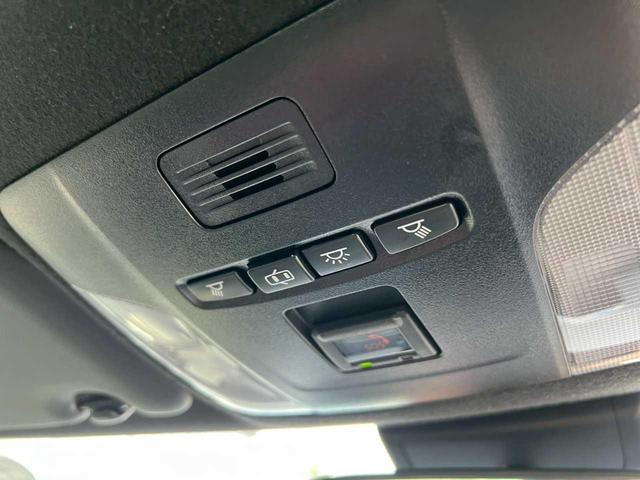 カローラ ダブルバイビー　純正ナビ　Ｂｌｕｅｔｏｏｔｈ　バックカメラ　クルーズコントロール　ＬＥＤライト　シートヒーター　ＥＴＣ　スマートキー　プッシュスタート（22枚目）