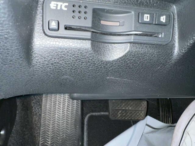 フィット Ｌ　スマートキー　オートエアコン　ミラー型ドライブレコーダー　ＣＤオーディオ　ＥＴＣ　ライトブルーＭ　取説＆保証書付（13枚目）