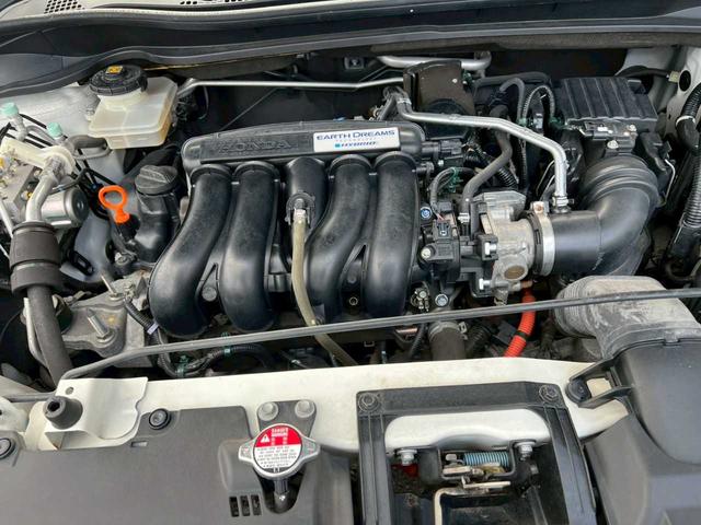 ヴェゼル ハイブリッドＸ　純正ナビ（ＶＸＭ－１５５ＶＳｉ）　フルセグ　Ｂｌｕｅｔｏｏｔｈ　ＣＤ／ＤＶＤ　ＵＳＢ　バックカメラ　ＥＴＣ　スマートキー　プッシュスタート　ハイブリッド　４ＷＤ　横滑り防止装置　オートエアコン（48枚目）