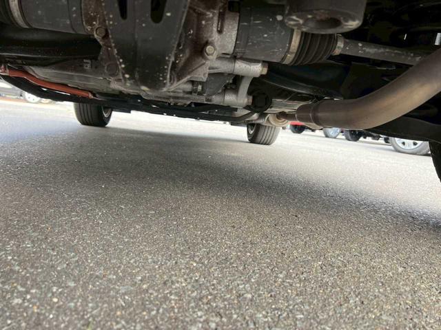 ヴェゼル ハイブリッドＸ　純正ナビ（ＶＸＭ－１５５ＶＳｉ）　フルセグ　Ｂｌｕｅｔｏｏｔｈ　ＣＤ／ＤＶＤ　ＵＳＢ　バックカメラ　ＥＴＣ　スマートキー　プッシュスタート　ハイブリッド　４ＷＤ　横滑り防止装置　オートエアコン（49枚目）