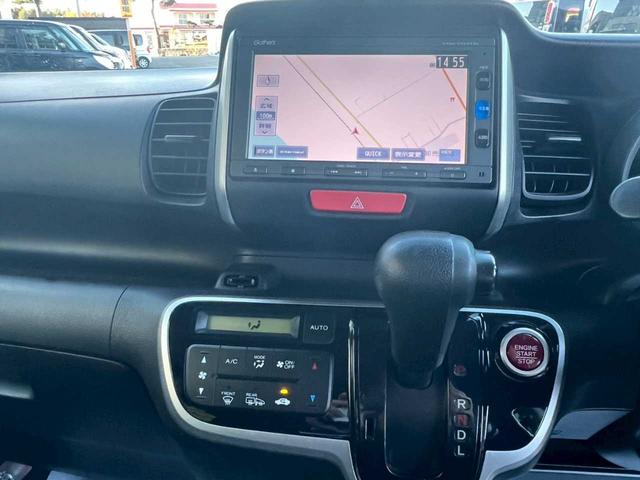 Ｎ－ＢＯＸ Ｇ・Ｌパッケージ　純正ナビ　フルセグ　ＤＶＤ／ＣＤ　ＳＤ　ｉＰｏｄ対応　Ｂｌｕｅｔｏｏｔｈ　バックカメラ　ＥＴＣ　シートヒーター　プッシュスタート　スマートキー　オートエアコン　ステアリングスイッチ　横滑り防止装置（11枚目）