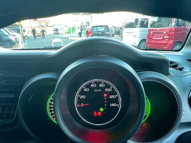 Ｎ－ＢＯＸ Ｇ・Ｌパッケージ　純正ナビ　フルセグ　ＤＶＤ／ＣＤ　ＳＤ　ｉＰｏｄ対応　Ｂｌｕｅｔｏｏｔｈ　バックカメラ　ＥＴＣ　シートヒーター　プッシュスタート　スマートキー　オートエアコン　ステアリングスイッチ　横滑り防止装置（16枚目）