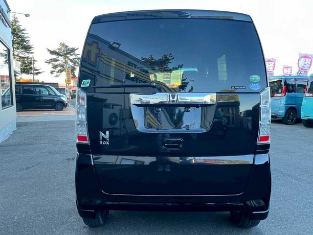 Ｎ－ＢＯＸ Ｇ・Ｌパッケージ　純正ナビ　フルセグ　ＤＶＤ／ＣＤ　ＳＤ　ｉＰｏｄ対応　Ｂｌｕｅｔｏｏｔｈ　バックカメラ　ＥＴＣ　シートヒーター　プッシュスタート　スマートキー　オートエアコン　ステアリングスイッチ　横滑り防止装置（45枚目）