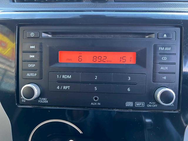 デイズ Ｘ　Ｖセレクション　純正オーディオ　ＣＤ　ＦＭ／ＡＭ　ＡＵＸ　アラウンドビューモニター　バックカメラ　シートヒーター　横滑り防止装置　衝突軽減ブレーキ　アイドリングストップ　電動格納ミラー　スマートキー（12枚目）