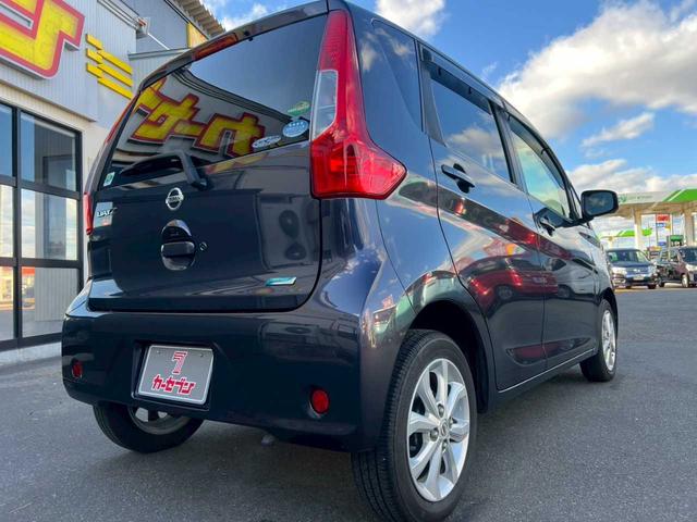 デイズ Ｘ　Ｖセレクション　純正オーディオ　ＣＤ　ＦＭ／ＡＭ　ＡＵＸ　アラウンドビューモニター　バックカメラ　シートヒーター　横滑り防止装置　衝突軽減ブレーキ　アイドリングストップ　電動格納ミラー　スマートキー（40枚目）