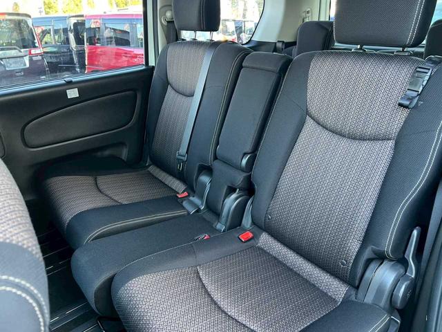 セレナ ハイウェイスター　ナビ　フルセグ　ＤＶＤ再生　Ｂｌｕｅｔｏｏｔｈ　バックカメラ　両側パワースライドドア　スマートキー　プッシュスタート　オートエアコン　ＥＴＣ　横滑り防止装置（26枚目）