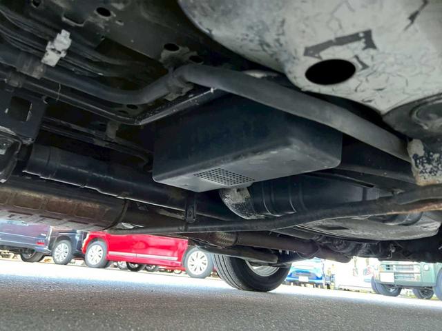 セレナ ハイウェイスター　ナビ　フルセグ　ＤＶＤ再生　Ｂｌｕｅｔｏｏｔｈ　バックカメラ　両側パワースライドドア　スマートキー　プッシュスタート　オートエアコン　ＥＴＣ　横滑り防止装置（52枚目）