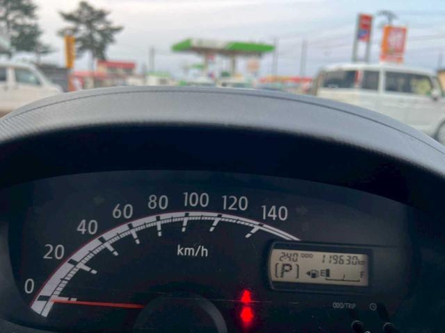 ムーヴ L 純正オーディオ CD AUX オートエアコン キーレス エコアイドル 横滑り防止装置 電動格納ミラー Wエアバッグ ABS(12枚目)