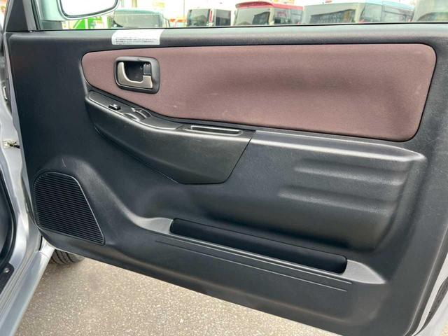 パジェロミニ ＶＲ　パートタイム４ＷＤ　切替式４ＷＤ　フォグランプ　電動格納ミラー　純正ＣＤオーディオ　マニュアルエアコン（23枚目）