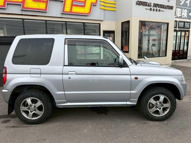 パジェロミニ ＶＲ　パートタイム４ＷＤ　切替式４ＷＤ　フォグランプ　電動格納ミラー　純正ＣＤオーディオ　マニュアルエアコン（33枚目）