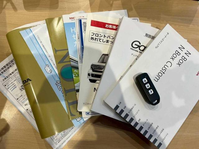 Ｎ－ＢＯＸカスタム Ｇ・Ｌパッケージ　両側電動スライドドア　社外ナビ　ワンセグ　ＤＶＤ再生　バックカメラ　スマートキー　プッシュスタート　クルーズコントロール　シートヒーター　横滑り防止装置　アイドリングストップ（8枚目）