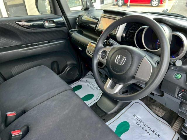 Ｎ－ＢＯＸカスタム Ｇ・Ｌパッケージ　両側電動スライドドア　社外ナビ　ワンセグ　ＤＶＤ再生　バックカメラ　スマートキー　プッシュスタート　クルーズコントロール　シートヒーター　横滑り防止装置　アイドリングストップ（20枚目）