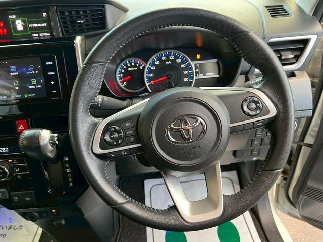 ルーミー カスタムＧ　純正９インチナビ　フルセグＴＶ　全方位カメラ　両側電動スライドドア　スマートキー　プッシュスタート　クルーズコントロール　シートヒーター　衝突軽減ブレーキ（9枚目）