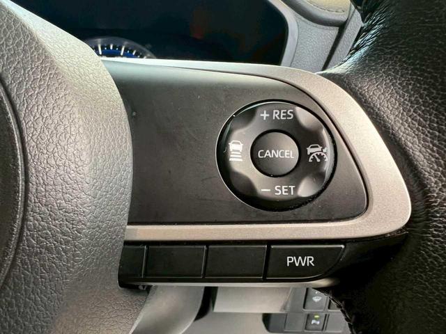 ルーミー カスタムＧ　純正９インチナビ　フルセグＴＶ　全方位カメラ　両側電動スライドドア　スマートキー　プッシュスタート　クルーズコントロール　シートヒーター　衝突軽減ブレーキ（11枚目）