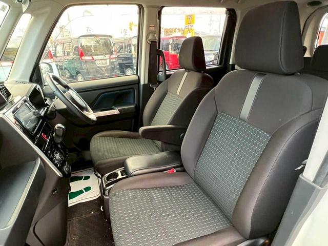 ルーミー カスタムＧ　純正９インチナビ　フルセグＴＶ　全方位カメラ　両側電動スライドドア　スマートキー　プッシュスタート　クルーズコントロール　シートヒーター　衝突軽減ブレーキ（25枚目）