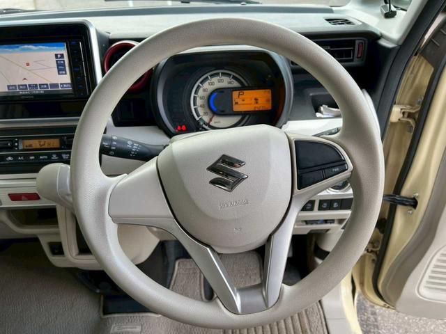 スペーシア ハイブリッドＸ　ＫＥＮＷＯＯＤナビ　フルセグ　Ｂｌｕｅｔｏｏｔｈ　バックカメラ　エンスタ　両側パワースライドドア　スマートキー　プッシュスタート　ＥＴＣ　シートヒーター　アイドリングストップ　衝突軽減ブレーキ（9枚目）