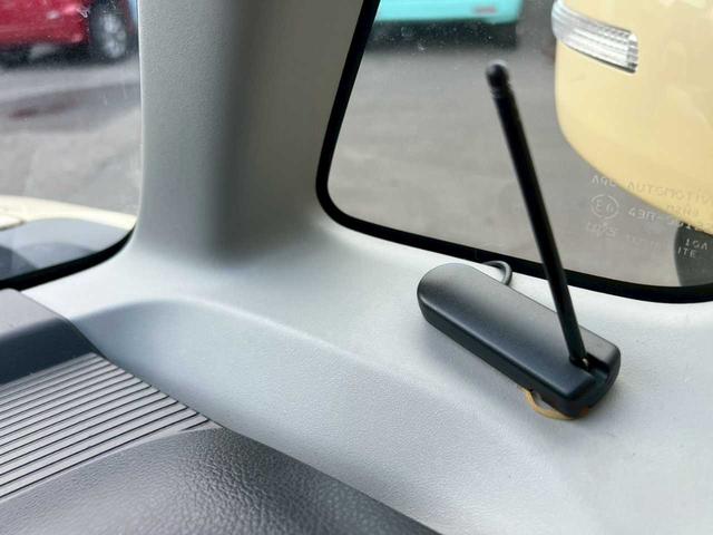 スペーシア ハイブリッドＸ　ＫＥＮＷＯＯＤナビ　フルセグ　Ｂｌｕｅｔｏｏｔｈ　バックカメラ　エンスタ　両側パワースライドドア　スマートキー　プッシュスタート　ＥＴＣ　シートヒーター　アイドリングストップ　衝突軽減ブレーキ（19枚目）