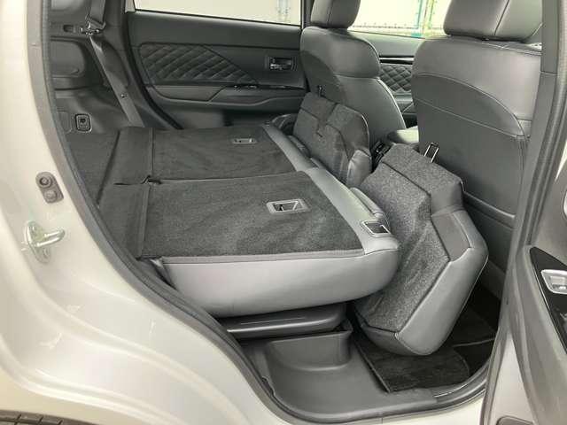 アウトランダーＰＨＥＶ Ｇプレミアムパッケージ（12枚目）