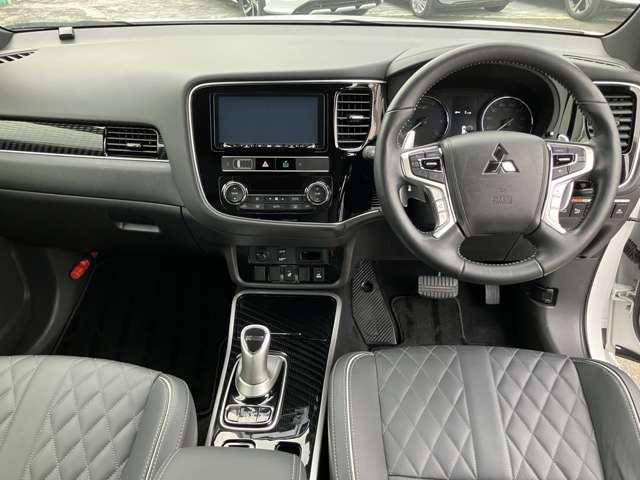 アウトランダーＰＨＥＶ Ｇプレミアムパッケージ（18枚目）