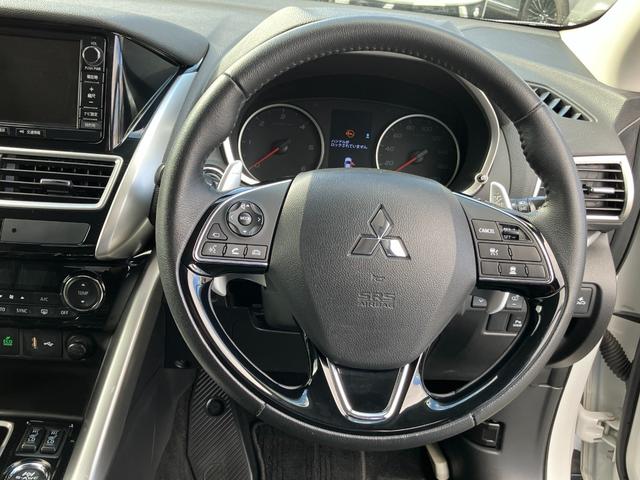 エクリプスクロス Ｇプラスパッケージ　４ＷＤ　ディーゼルターボ　サンルーフ　純正ナビ　アラウンドビュー　パーキングソナー　アダプティブクルーズ　衝突被害軽減ブレーキ（9枚目）