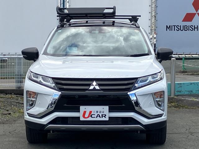 エクリプスクロス Ｇプラスパッケージ　４ＷＤ　ディーゼルターボ　サンルーフ　純正ナビ　アラウンドビュー　パーキングソナー　アダプティブクルーズ　衝突被害軽減ブレーキ（10枚目）
