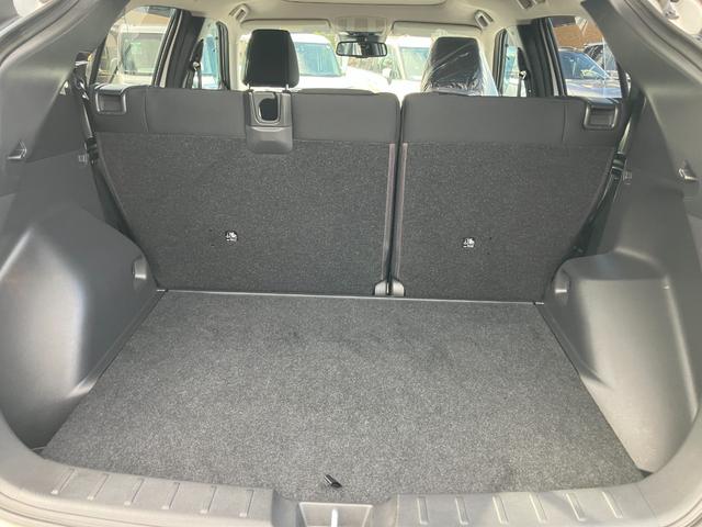 エクリプスクロス Ｇプラスパッケージ　４ＷＤ　ディーゼルターボ　サンルーフ　純正ナビ　アラウンドビュー　パーキングソナー　アダプティブクルーズ　衝突被害軽減ブレーキ（42枚目）