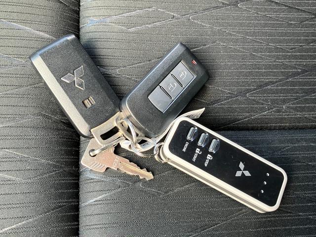 エクリプスクロス Ｇプラスパッケージ　４ＷＤ　ディーゼルターボ　サンルーフ　純正ナビ　アラウンドビュー　パーキングソナー　アダプティブクルーズ　衝突被害軽減ブレーキ（44枚目）